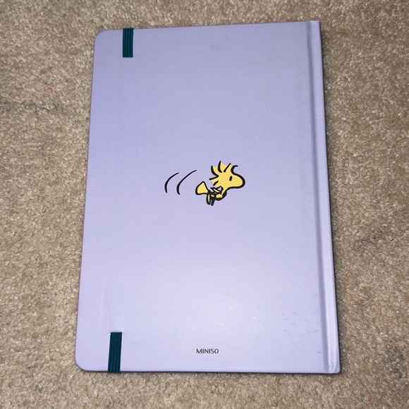 Peanuts Snoopy Notebook - Picture 2 of 3
